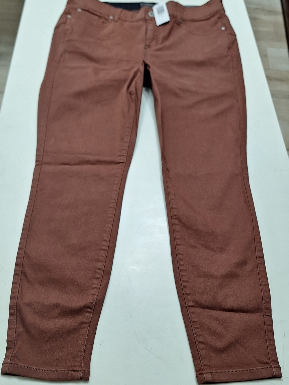 torrid Skinny Jeans in Rust Brown